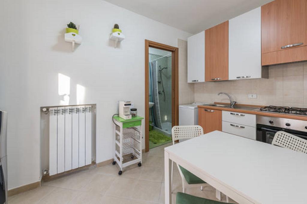Al Cortile Lägenhet Bari Exteriör bild