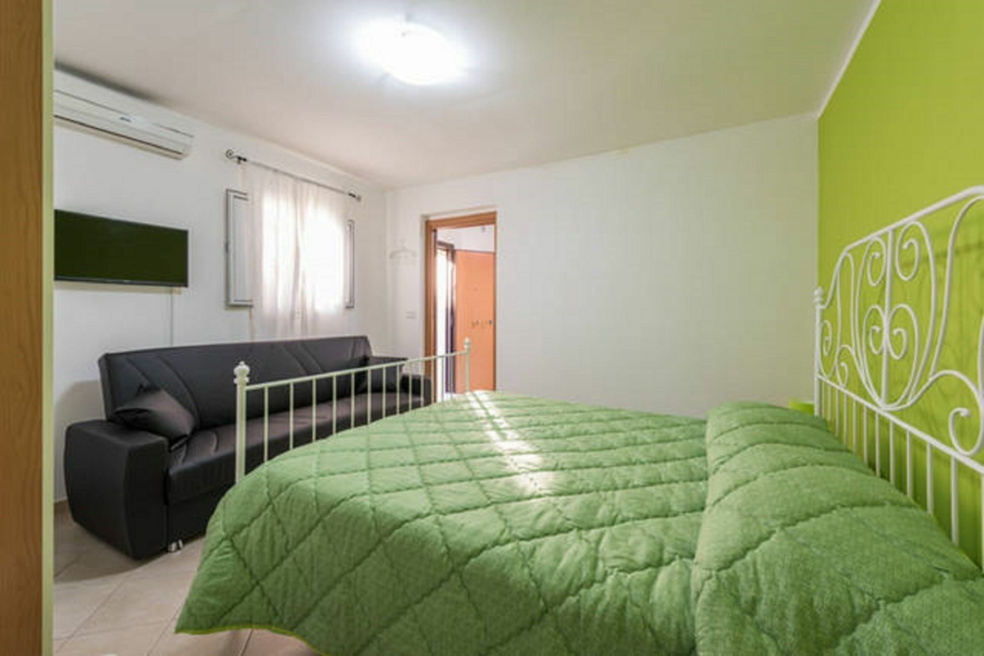 Al Cortile Lägenhet Bari Exteriör bild